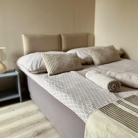 Chodowieckiego Goscinne *